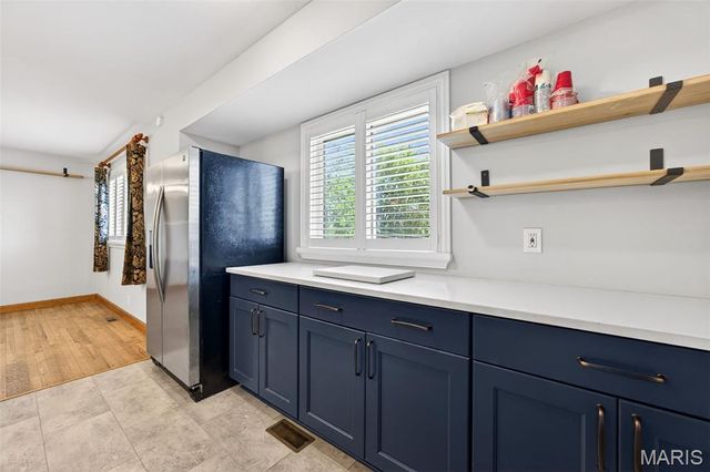 1122 King Carey Drive, St Louis, MO 63146