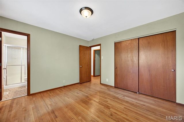 1122 King Carey Drive, St Louis, MO 63146
