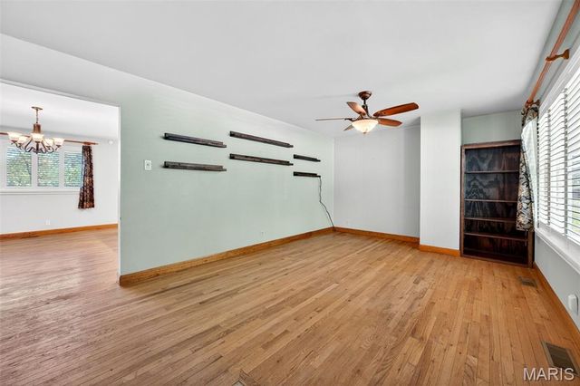 1122 King Carey Drive, St Louis, MO 63146