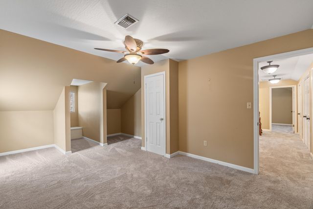 87 Fairlake Dr., Hattiesburg, MS 39402