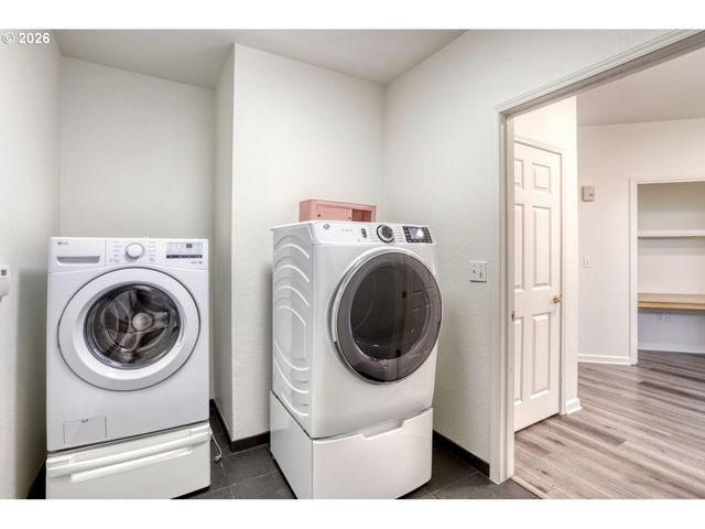 1160 Ne HORIZON Loop 1403, Hillsboro, OR 97124