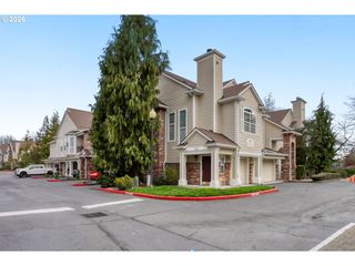 1160 Ne HORIZON Loop 1403, Hillsboro, OR 97124