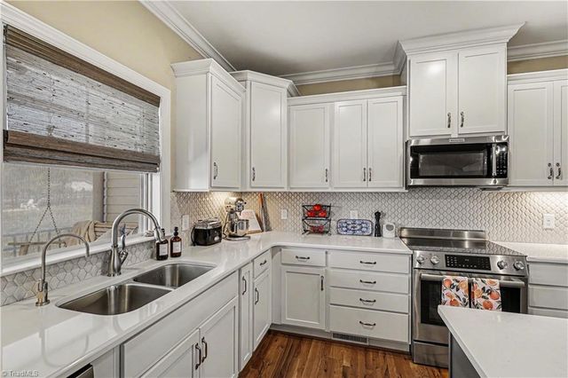 8868 Belews Ridge Road, Stokesdale, NC 27357