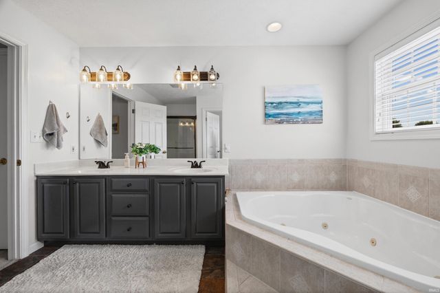 1606 Stone Valley Court, Lafayette, IN 47909
