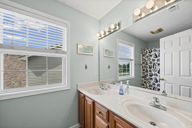 1606 Stone Valley Court, Lafayette, IN 47909