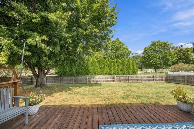 1606 Stone Valley Court, Lafayette, IN 47909