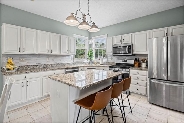 1606 Stone Valley Court, Lafayette, IN 47909