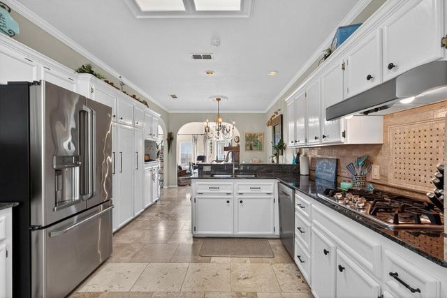 13537 PORT ROYAL Ct, Corpus Christi, TX 78418