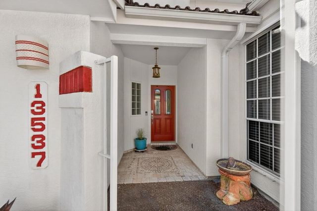 13537 PORT ROYAL Ct, Corpus Christi, TX 78418