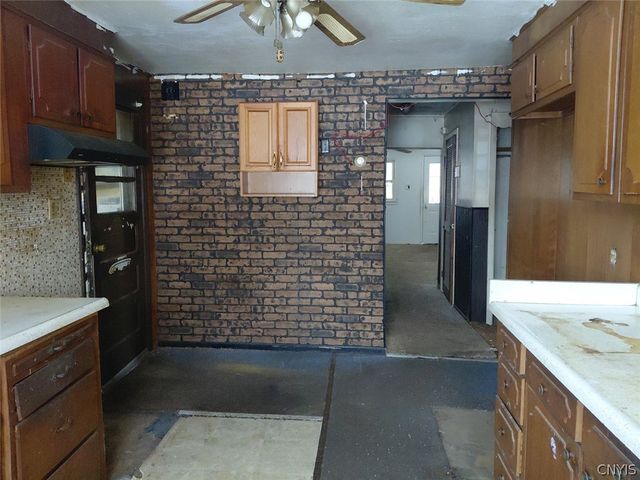 3613 Bonstead Road, Clay, NY 13041