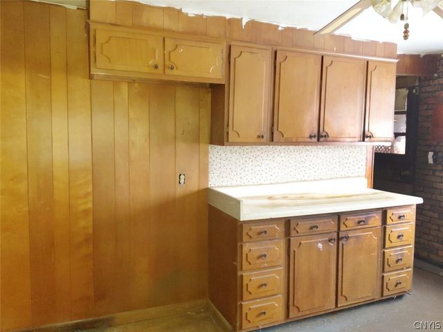 3613 Bonstead Road, Clay, NY 13041