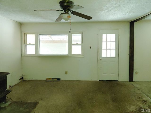 3613 Bonstead Road, Clay, NY 13041