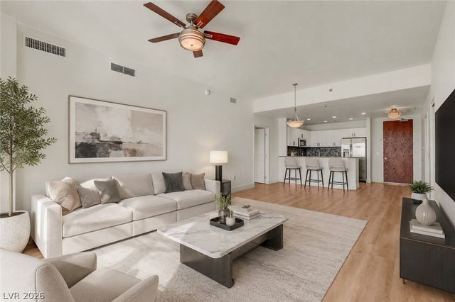 8255 LAS VEGAS Boulevard 618, Las Vegas, NV 89123