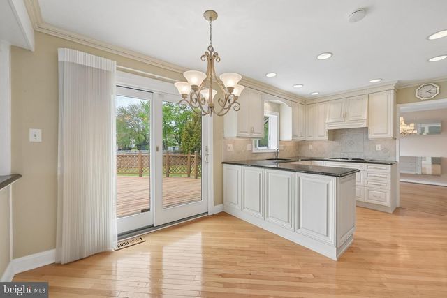 790 CARTERET CT, Mount Laurel, NJ 08054
