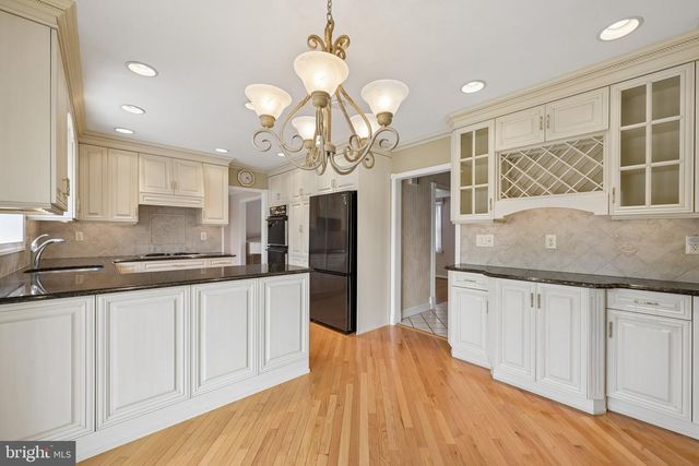 790 CARTERET CT, Mount Laurel, NJ 08054