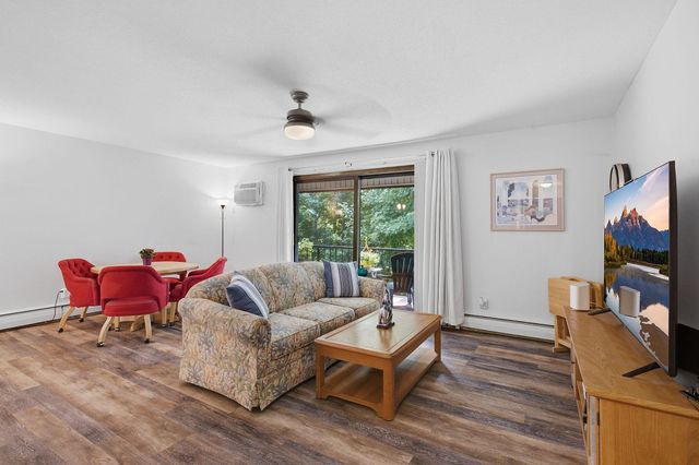 255 Westview Drive 308, West Saint Paul, MN 55118