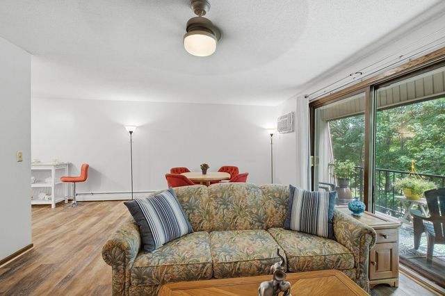 255 Westview Drive 308, West Saint Paul, MN 55118