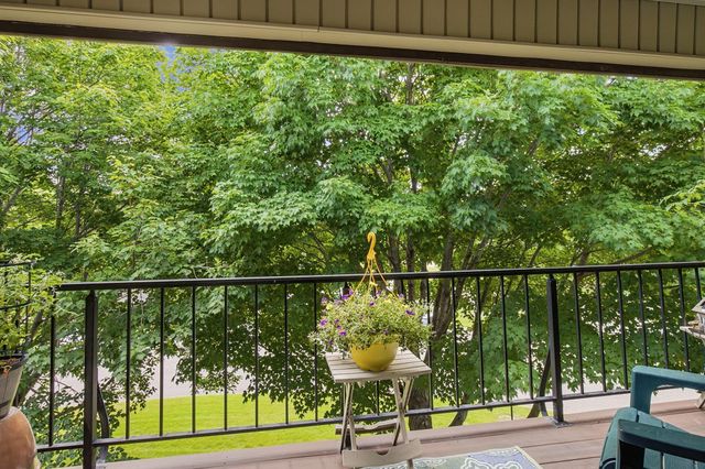 255 Westview Drive 308, West Saint Paul, MN 55118