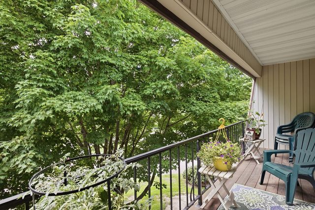 255 Westview Drive 308, West Saint Paul, MN 55118