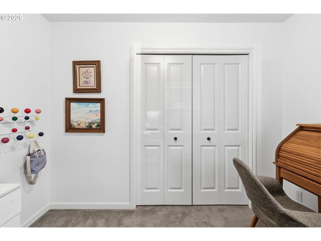 373 Camrin Loop, Creswell, OR 97426