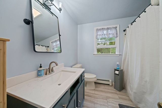 190 Monroe St, Pembroke, MA 02359