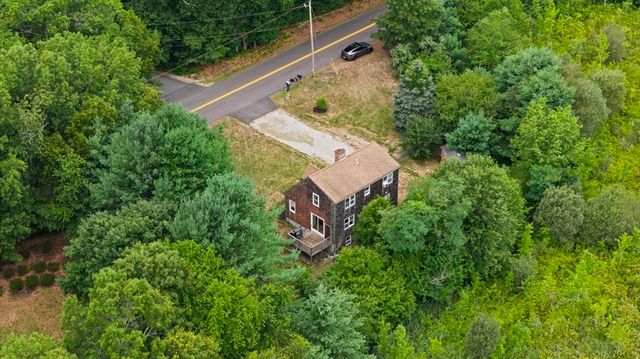 190 Monroe St, Pembroke, MA 02359