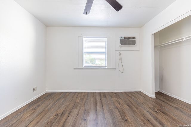 7115 Glen Ter Apt 3, San Antonio, TX 78239