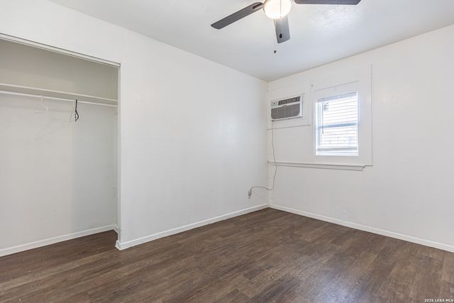 7115 Glen Ter Apt 3, San Antonio, TX 78239