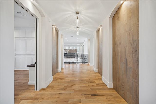 430 Fenn Street, Houston, TX 77018