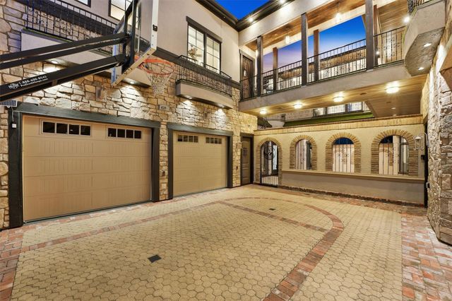 430 Fenn Street, Houston, TX 77018