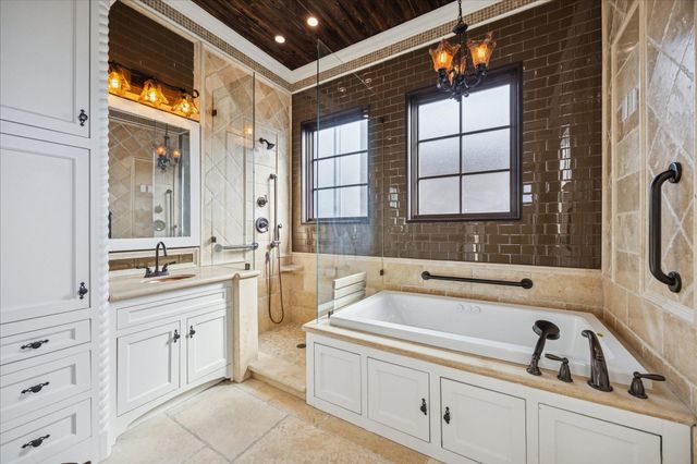 430 Fenn Street, Houston, TX 77018