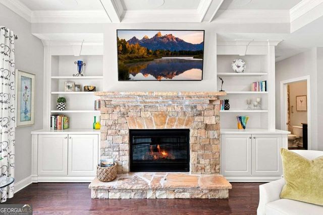 3740 Williams Point Drive, Cumming, GA 30028