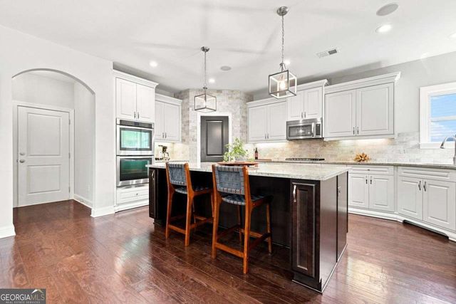 3740 Williams Point Drive, Cumming, GA 30028