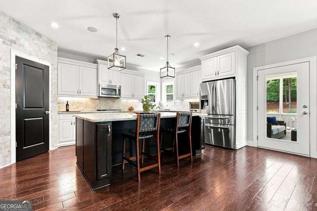 3740 Williams Point Drive, Cumming, GA 30028