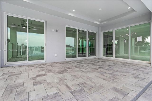 2207 SW 32TH ST, Cape Coral, FL 33914