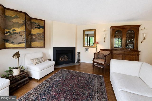 460 SAYRE DR, Princeton, NJ 08540