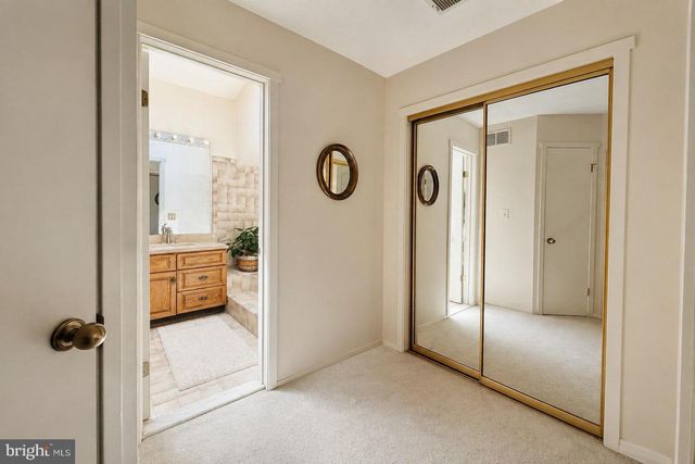 460 SAYRE DR, Princeton, NJ 08540