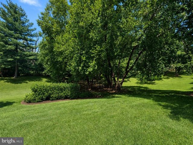 460 SAYRE DR, Princeton, NJ 08540