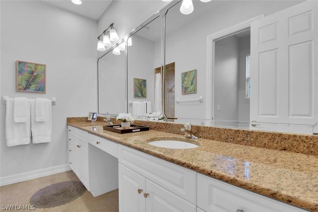 590 110th AVE N, Naples, FL 34108