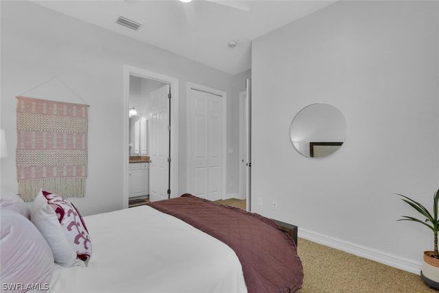 590 110th AVE N, Naples, FL 34108