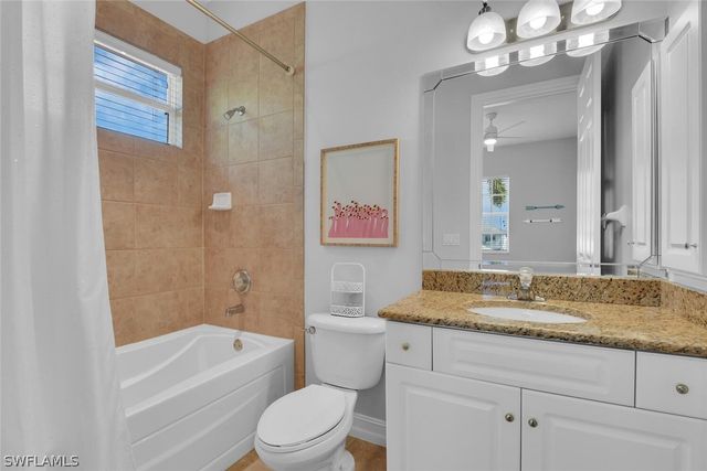 590 110th AVE N, Naples, FL 34108