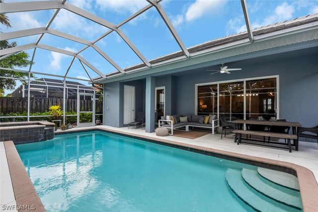 590 110th AVE N, Naples, FL 34108