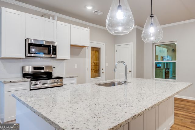 958 Lawton Street SW, Atlanta, GA 30310