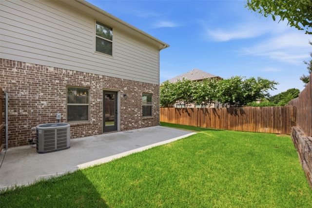 809 Jameson Street, Weatherford, TX 76086