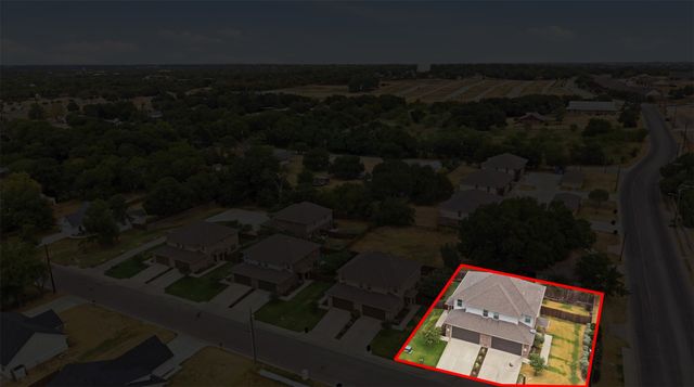 809 Jameson Street, Weatherford, TX 76086