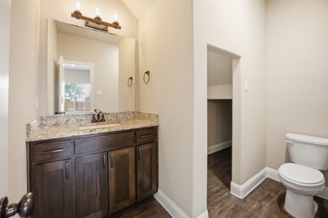 809 Jameson Street, Weatherford, TX 76086