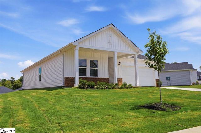 726 Parry Court, Woodruff, SC 29388