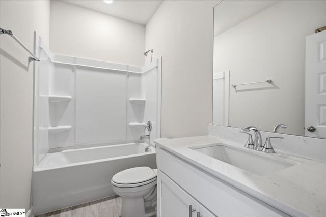 726 Parry Court, Woodruff, SC 29388