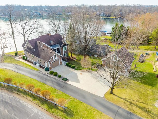 115 Lane 165 Lime Lake, Angola, IN 46703