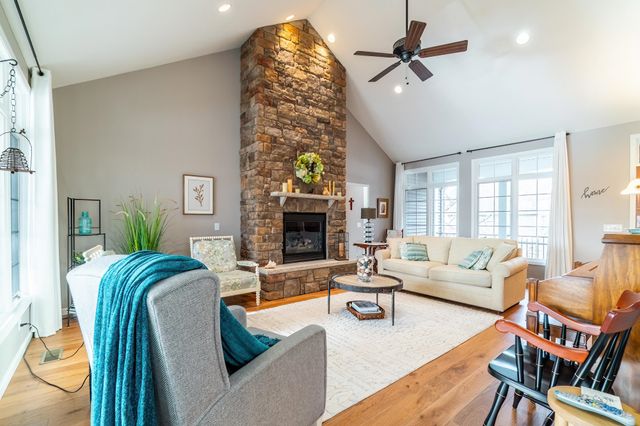 115 Lane 165 Lime Lake, Angola, IN 46703